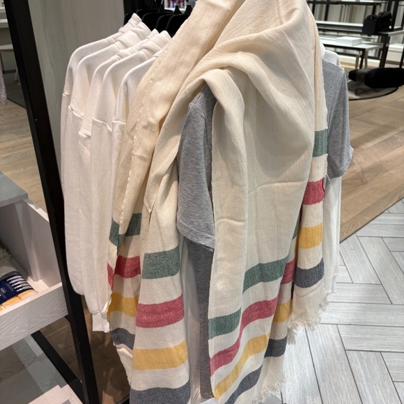 BNWT Hudson’s Bay Company HBC Stripes Multistripe hammam wrap scarf towel cover - Picture 6 of 8